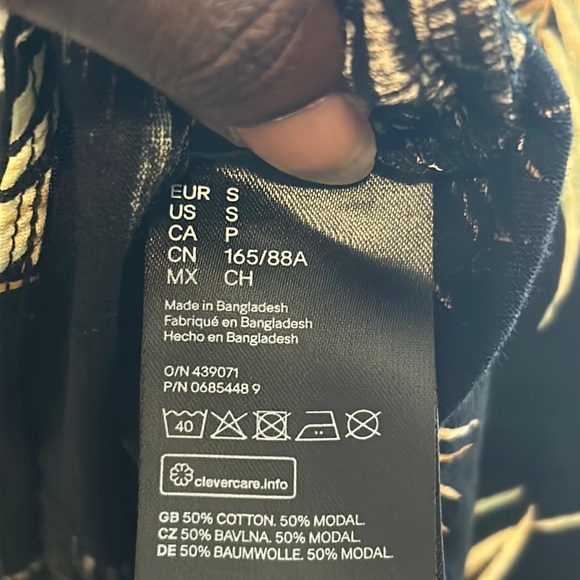 H&M Black Tropical Sleeveless Dress - Picture 6 of 7